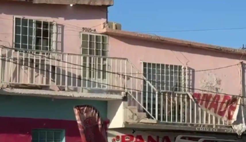 Autoridades investigan el hallazgo en un inmueble sobre una panadería