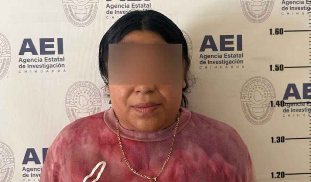 Ayleen L. M. es acusada de someter y extorsionar a dos víctimas en un bar de la colonia María Isabel.