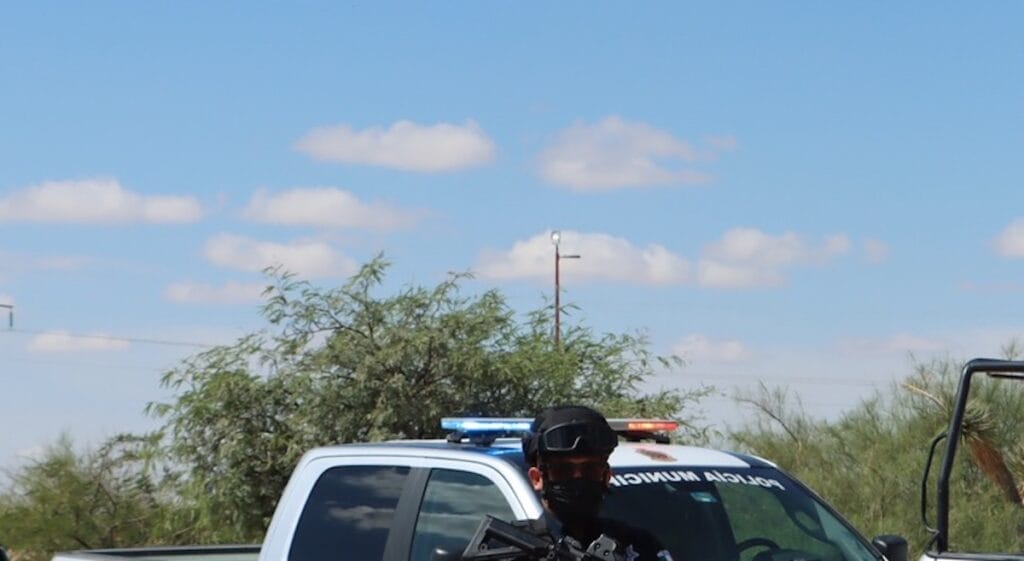 Riña entre empleados de agencia Ford del Periférico de la Juventud requiere intervención policial