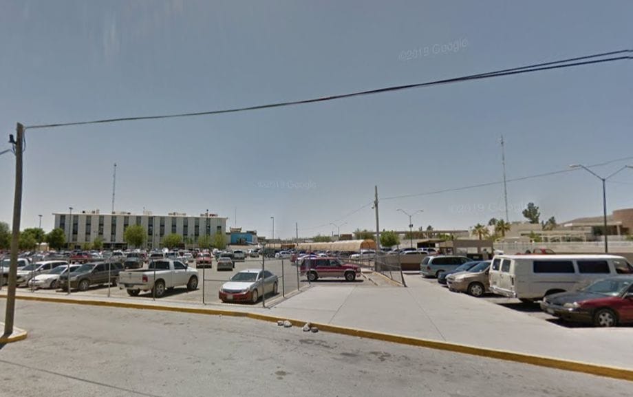 El ataque fue perpetrado por tres sujetos armados que escaparon a pie; la víctima aún no ha sido identificada
