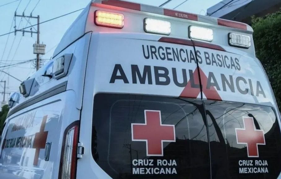 La menor le soltó la mano a su madre y cruzó la calle sin percatarse del vehículo que se aproximaba