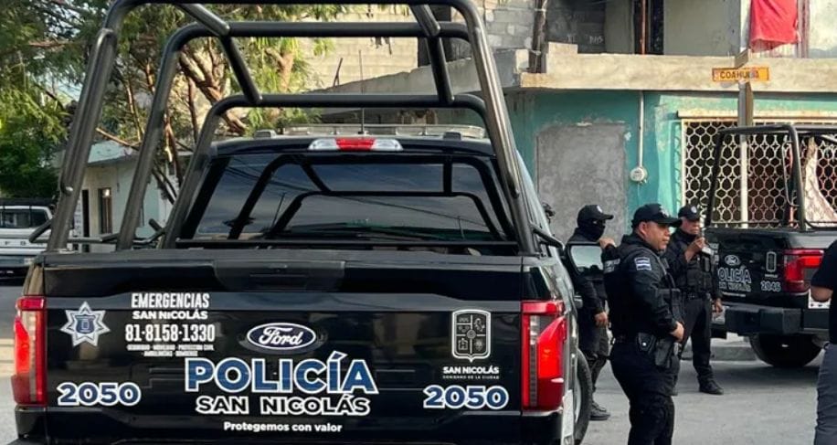 La menor de ocho años celebraba con su familia cuando fue alcanzada por una bala perdida; el ataque iba dirigido a un presunto delincuente